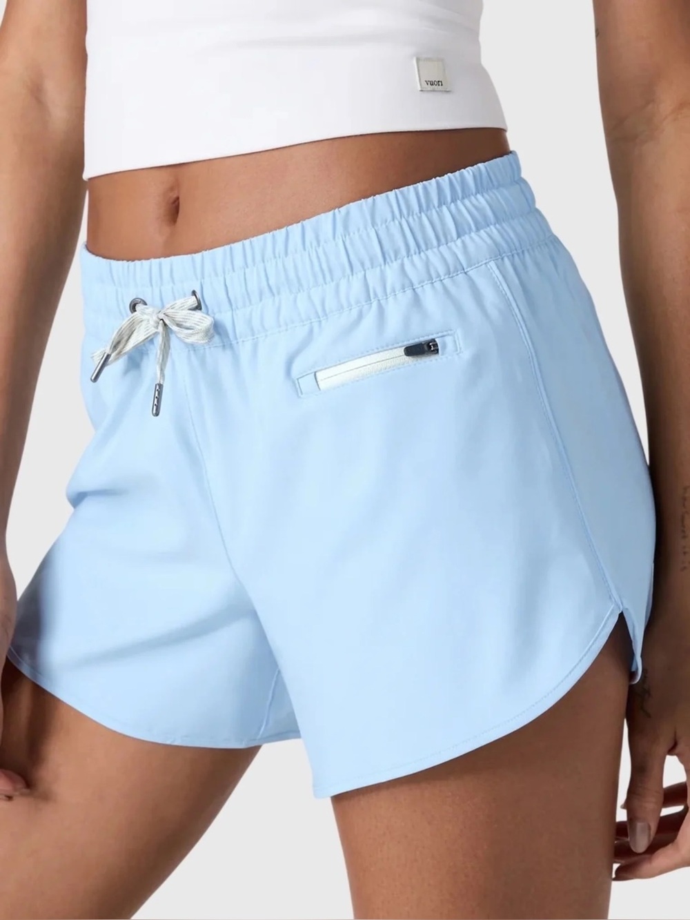 Vuori Clementine 2.0 Performance Shorts Blue Women’s Size L